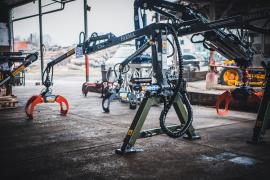 Hydraulisk lyftanordning ForsMW a Weimer | Skogsmaskiner | Träbearbetningsmaskiner | ScandiForest, s.r.o.