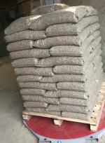 Pellets Gran |  Bränslen, briketter | DREVREZ, s.r.o.