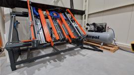 Annan utrustning Paletovací stôl - PT-1900 PNEU |  Snickareteknik | Träbearbetningsmaskiner | IQ Brands s.r.o.