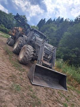 Skogstraktor VALTRA T193 |  Skogsmaskiner | Träbearbetningsmaskiner | KOMITrade s.r.o.