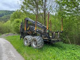 Skogstraktor VALTRA T193 |  Skogsmaskiner | Träbearbetningsmaskiner | KOMITrade s.r.o.
