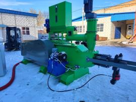 Briketteringspress BMP400 060 |  Bearbetning av träavfall | Träbearbetningsmaskiner | Pila Hradec 