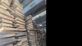 Ek Snickeri virke |  Lövträ | Sågat virke | ZEOS Jevíčko s.r.o.