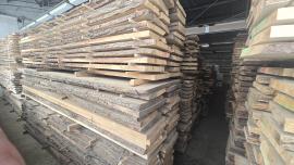 Ek Snickeri virke |  Lövträ | Sågat virke | ZEOS Jevíčko s.r.o.